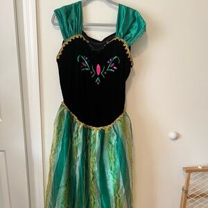 Elsa from frozen costume